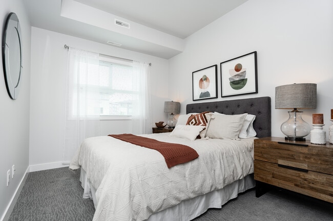 Building Photo - Lot 6