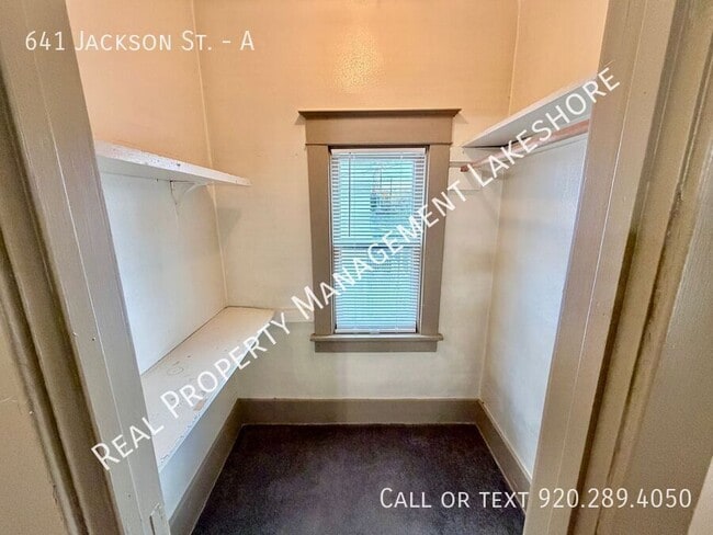 Building Photo - 641 Jackson St