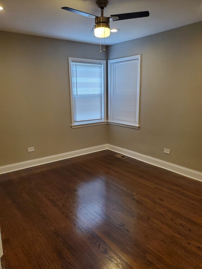 Foto del edificio - 6245 W Holbrook St
