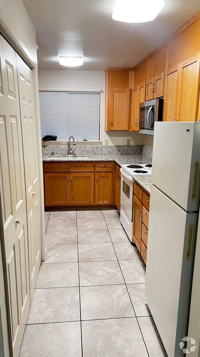 Best Luxury Fortino Apartments for Rent Chico, CA 3 Rentals