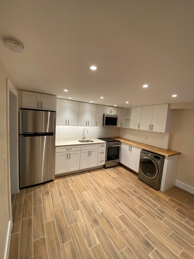 Foto principal - 89 Prospect Ave