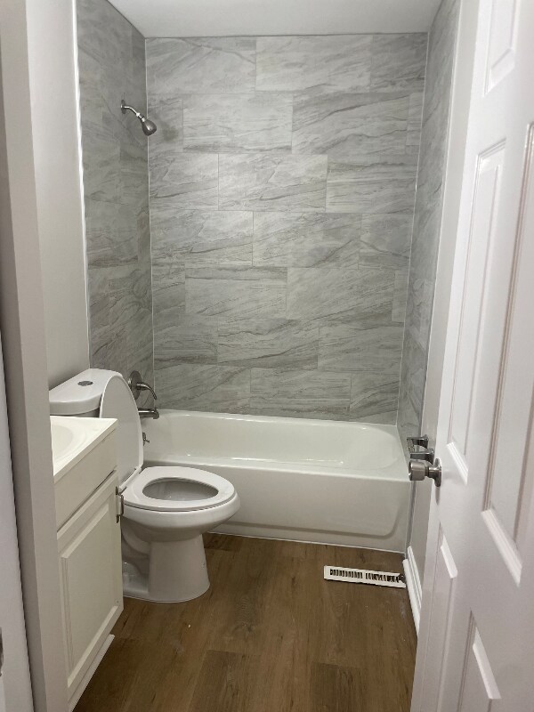 Foto del edificio - 438 Red Tulip Ct