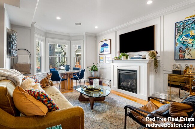 Foto del edificio - 687 E 6th St