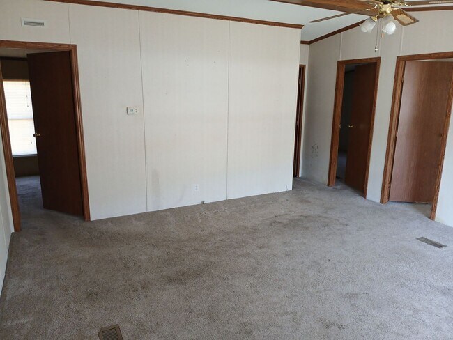 Foto del edificio - 233 Flat Creek Ln