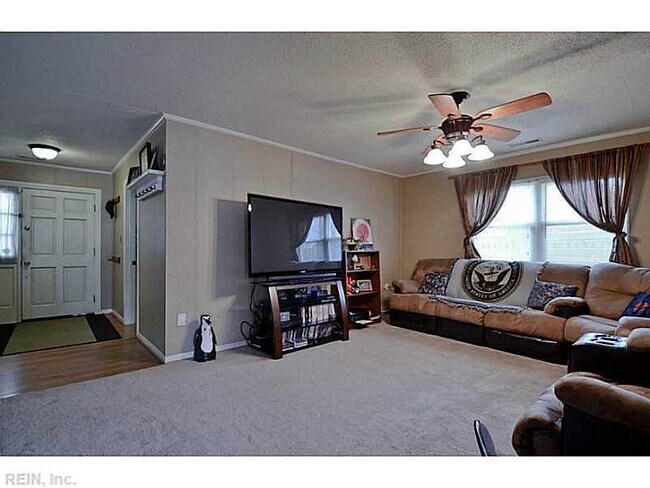 Foto del edificio - 2908 Durbin Pl