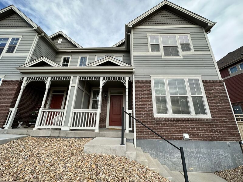 14694 E Crestridge Dr, Aurora, CO 80015 Townhome Rentals in Aurora CO