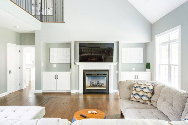 Foto del edificio - 16 Taylors Mill Ln