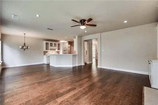 Foto del edificio - 5205 Sandstone Ln