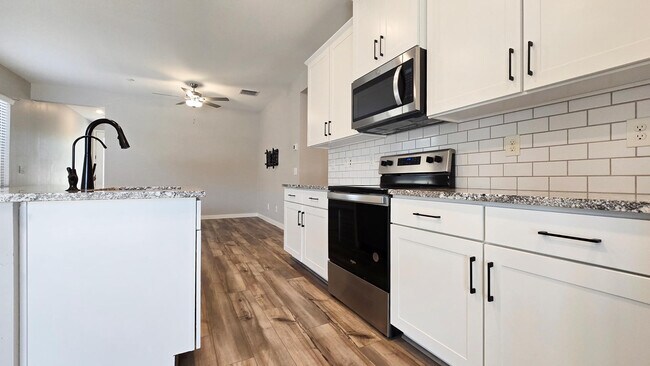 Foto del edificio - 11485 W Camden Dr