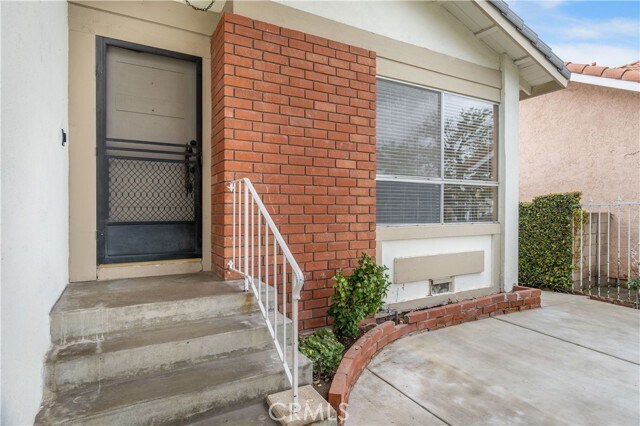 Building Photo - 3902 Cedron St