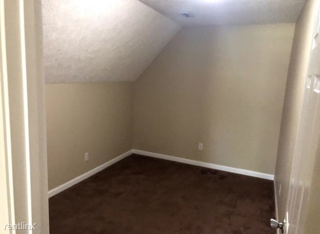 Foto del edificio - 4 br, 2.5 bath House - 1150 NW 5th Street