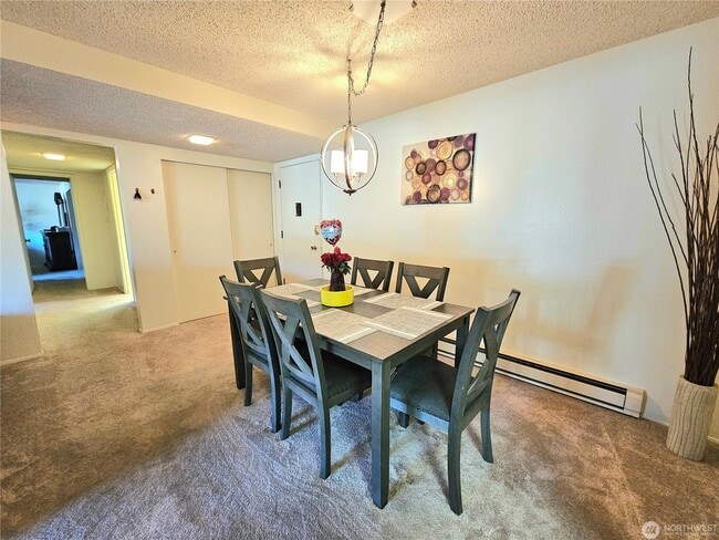 Building Photo - 7425 Ruby Dr SW