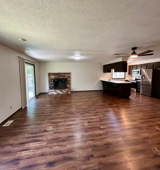 Foto del edificio - Charming Single Level Home - Keizer