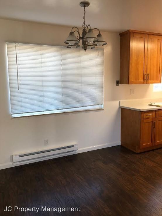 Building Photo - 1 br, 1 bath Apartment - 620 Grand Avenue