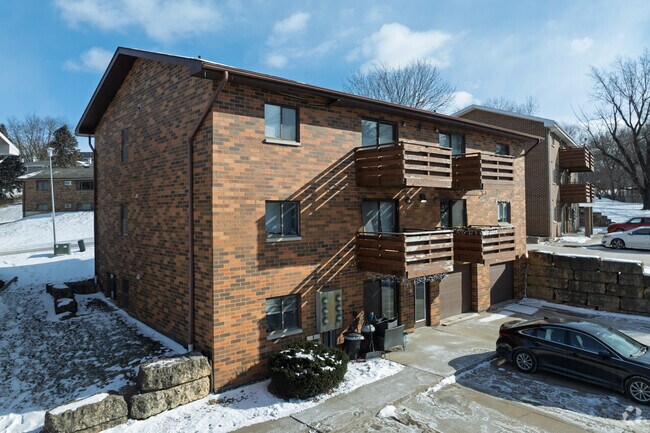 Exterior alternativo - Hawkeye Apartments