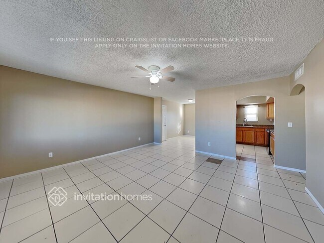 Foto del edificio - 11511 E Broadway Rd