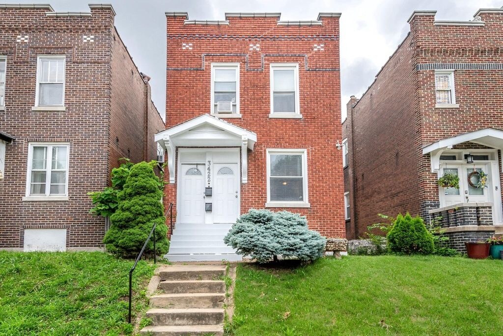 3422 S Compton Ave Unit First floor is, Saint Louis, MO 63118