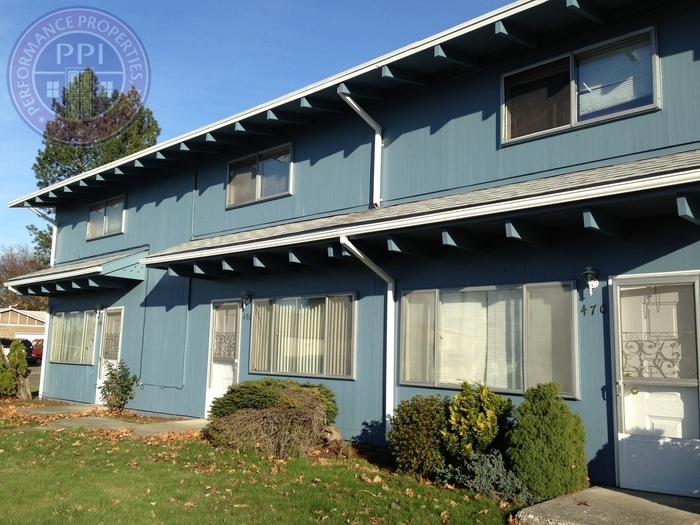 Primary Photo - Pet Friendly Estacada Upper Level 1 Bedroo...