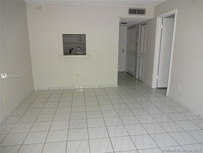 Building Photo - 14301 SW 88th St