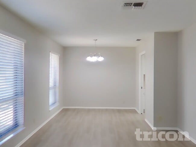 Building Photo - 7815 Melbury Forest