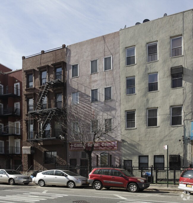 Foto principal - 1236 Bedford Ave