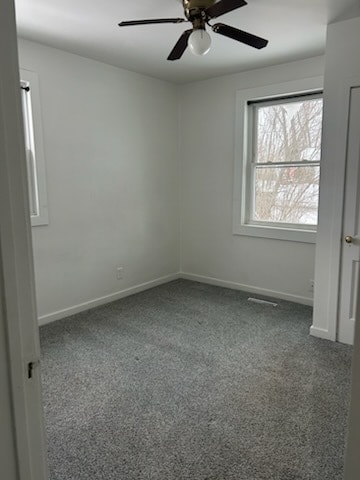 Foto del edificio - 24 Goodrich Ave