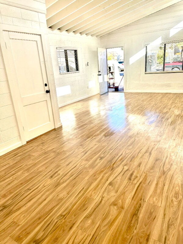 Primary Photo - 1117 Indiana Ave