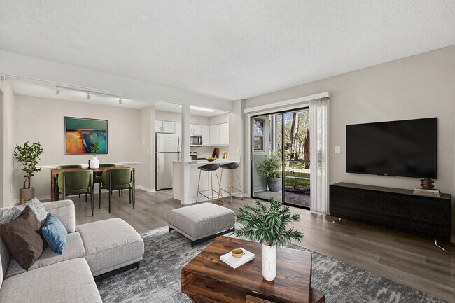 Building Photo - Oak Ramble