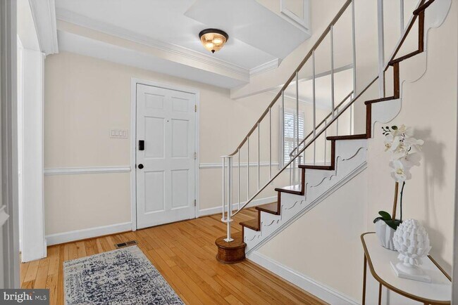 Building Photo - 6015 Ticonderoga Ct