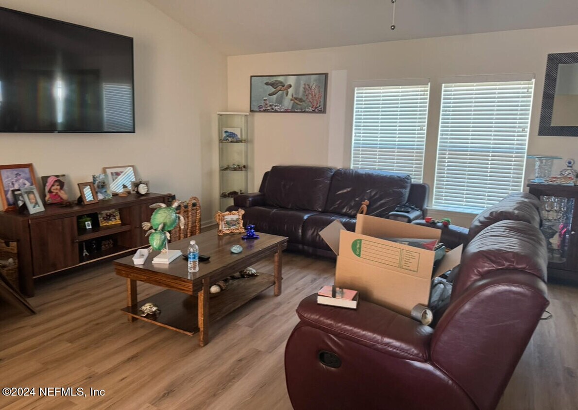 Foto del edificio - 12292 Orange Grove Dr