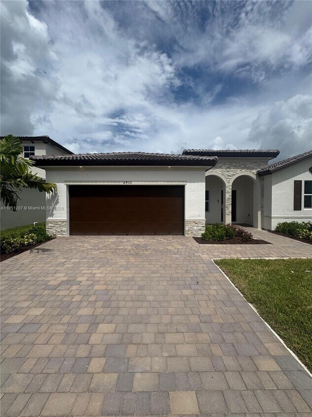 Foto principal - 2930 SE 23rd Ave