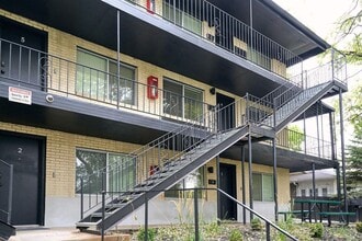 Building Photo - 570 N 200 W