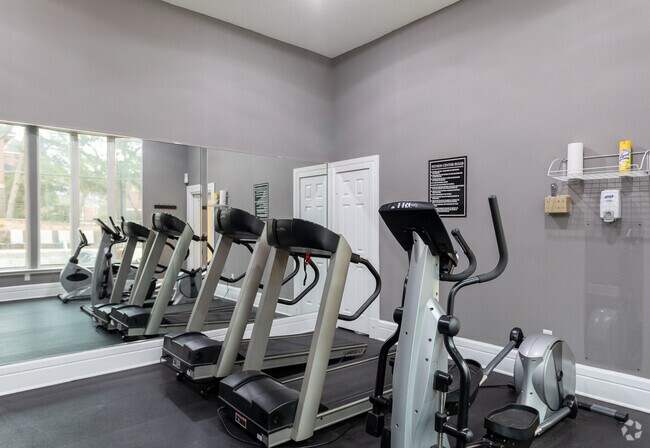 Gimnasio - Northlake Apartments