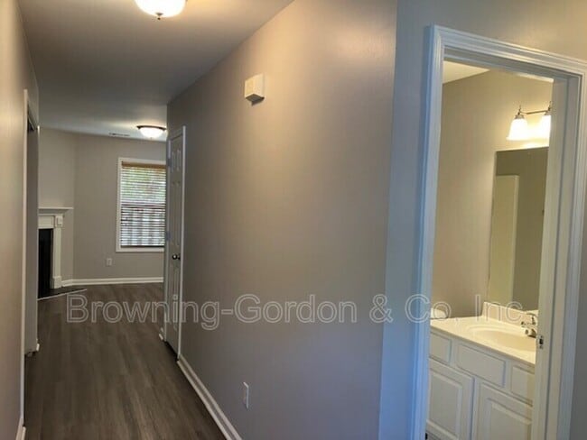 Foto del edificio - 1163 Nashboro Blvd.