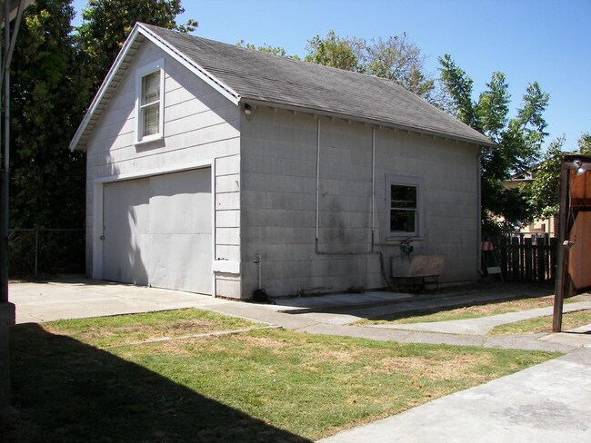 Foto del edificio - 111 12th St