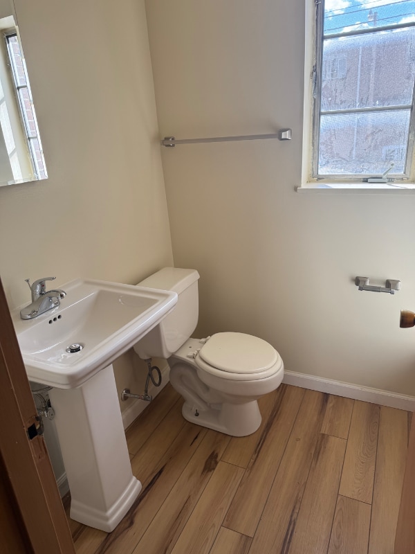 Building Photo - 1012 S Pugh St