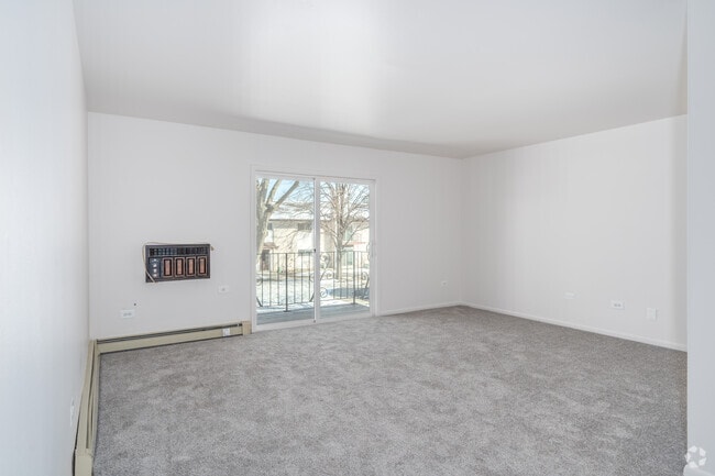 The Deluxe - 2BR, 1.5BA - 887SF - Living Room - Heritage Senior Apartments - 55 and over