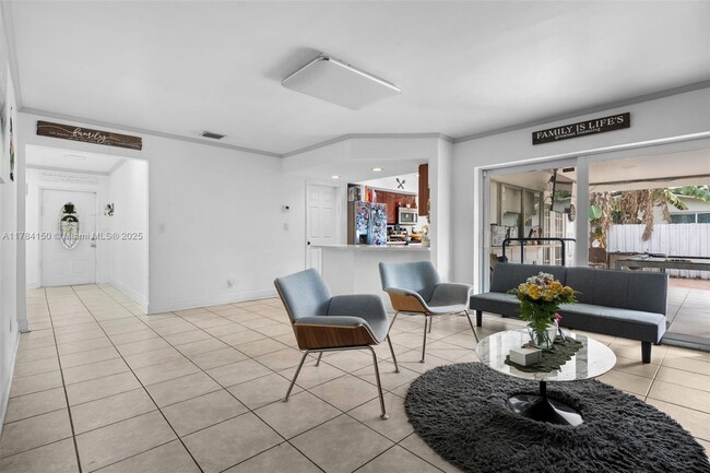 Foto del edificio - 4306 Johnson St