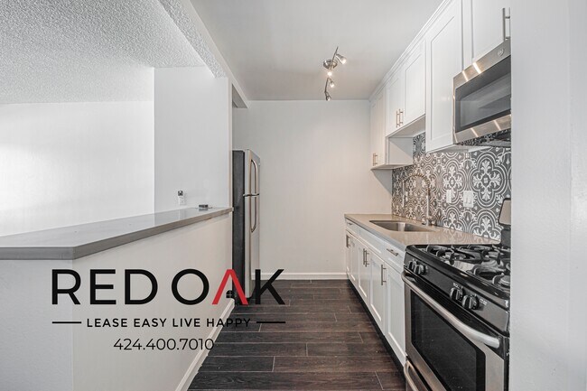 Building Photo - 6555 La Mirada Ave