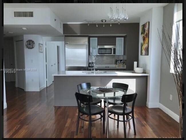 Foto del edificio - 55 SE 6th St