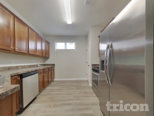 Building Photo - 106 Bethany Manor Dr