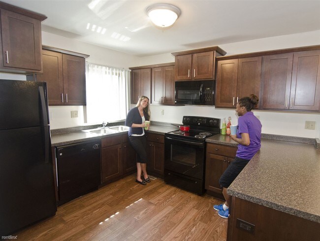 Foto del edificio - 4924 Oakbrook Dr