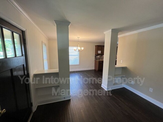 Foto del edificio - 2074 Hilburn Dr SE