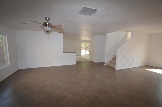 Foto del edificio - 3BR, 2.5BA, 2CG