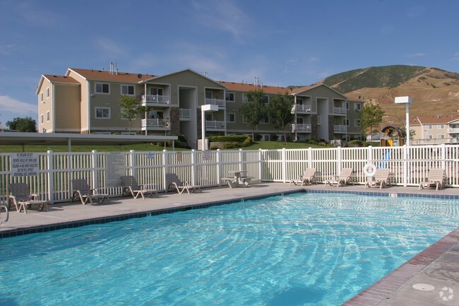Pool - Elk Run