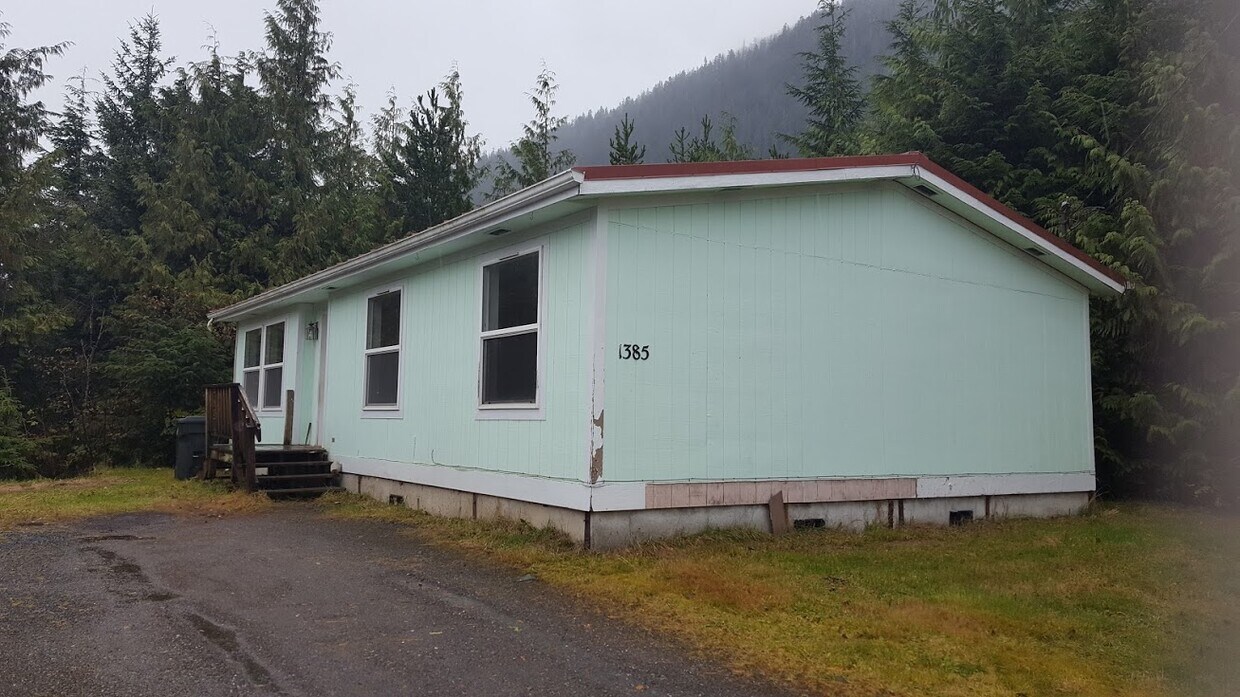 1385 Bostwick Rd, Ketchikan, AK 99901 House for Rent in Ketchikan, AK