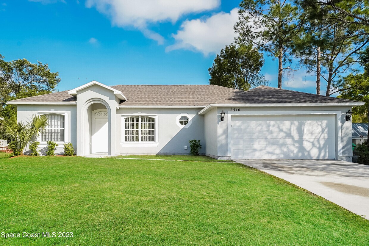 Primary Photo - 5510 Shannon Dr