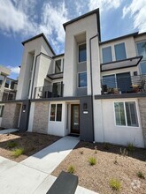 Building Photo - 14092 Angelite Wy