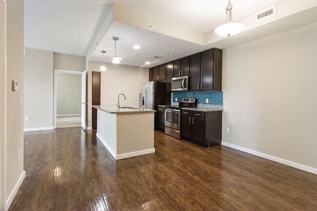 Foto del edificio - 3603 High Ridge Rd