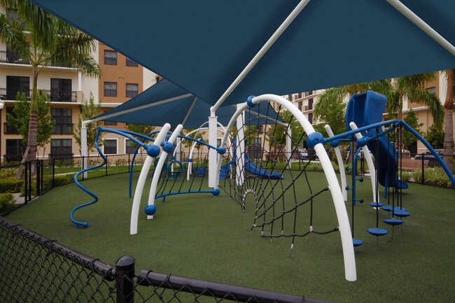 Building Photo - AMLI Dadeland